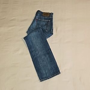 Men's Levi's 514 Jeans.